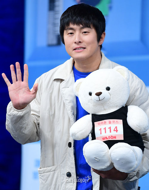 나 혼자 산다 화투 패션으로 화제가 된 의상 관련 방송 사진