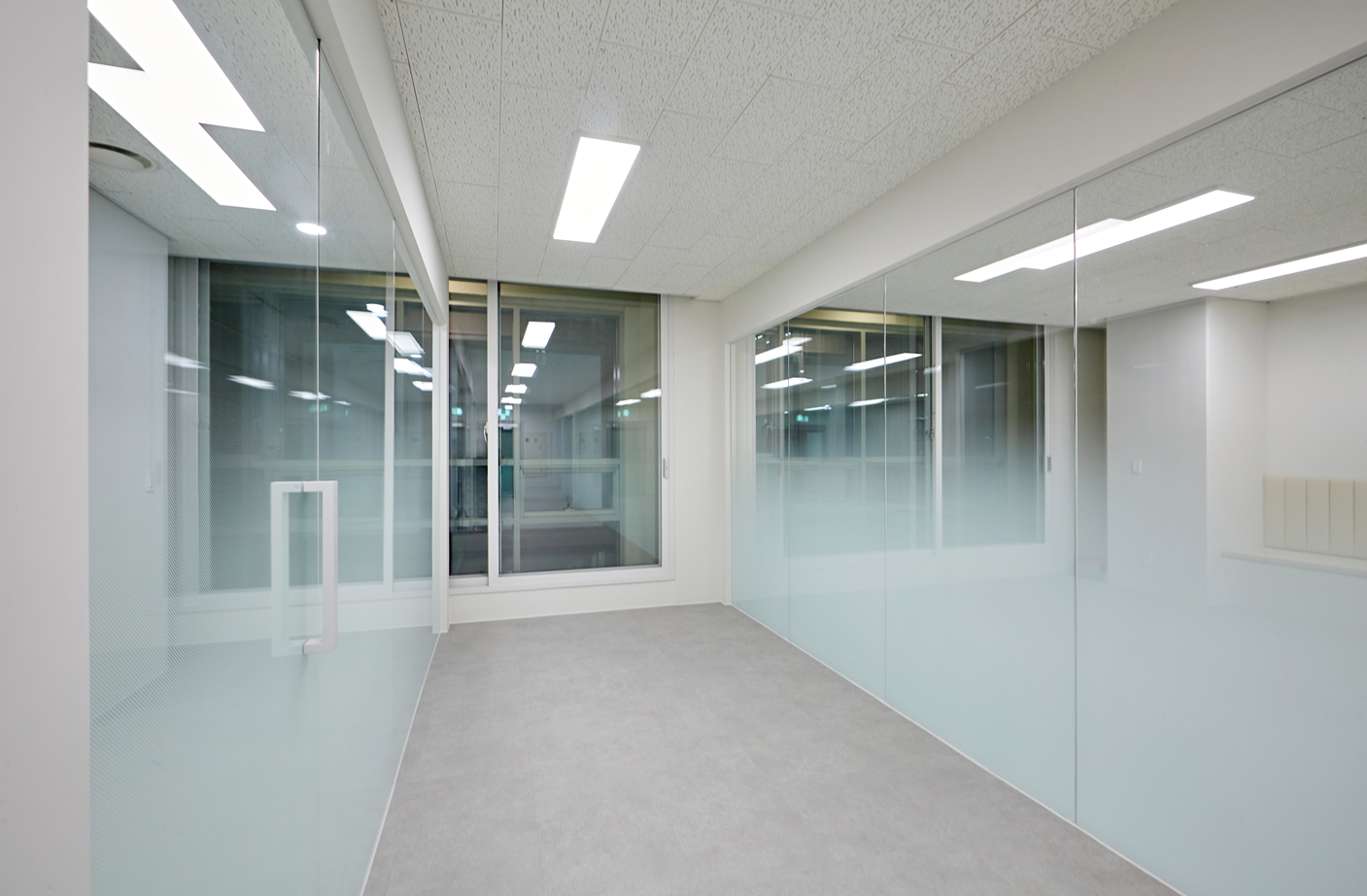 유리가벽인테리어