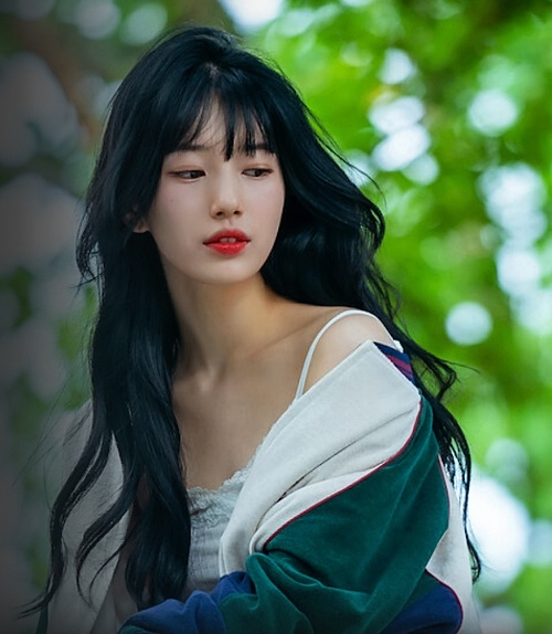 이두나-드라마-수지