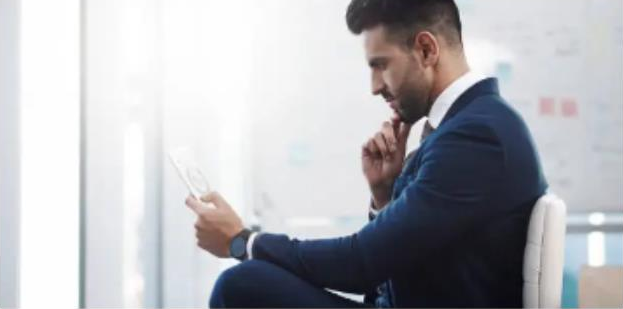 전문직들의 사이드 프로젝트 탐구-변호사, 의사, 개발자들이 일 외에 몰두하는 일들