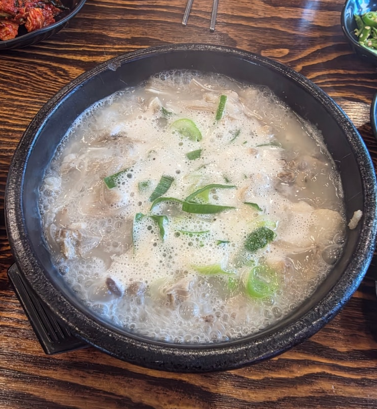 [6월 예천] 용궁단골식당 신관 방문 후기 &amp;#124; 오징어불고기와 직화돼지국밥&amp;#44; 가족과 함께한 예천 맛집