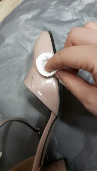 구두 스크래치 제거 전문가 복원법 간단한 꿀팁 모음_25