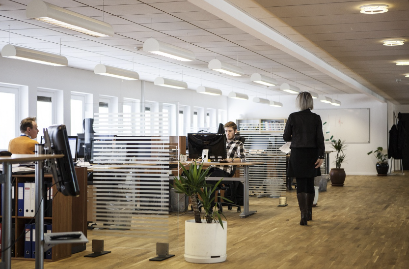 협업을 살리는 대화 이미지