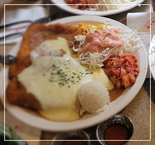 수제-치즈-등심까스