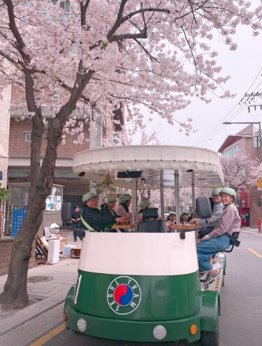 생방송투데이 이유있는 성지순례 인왕산 하루 코스 위라이드서울전차 예매방법 피자맛집 준수방키친