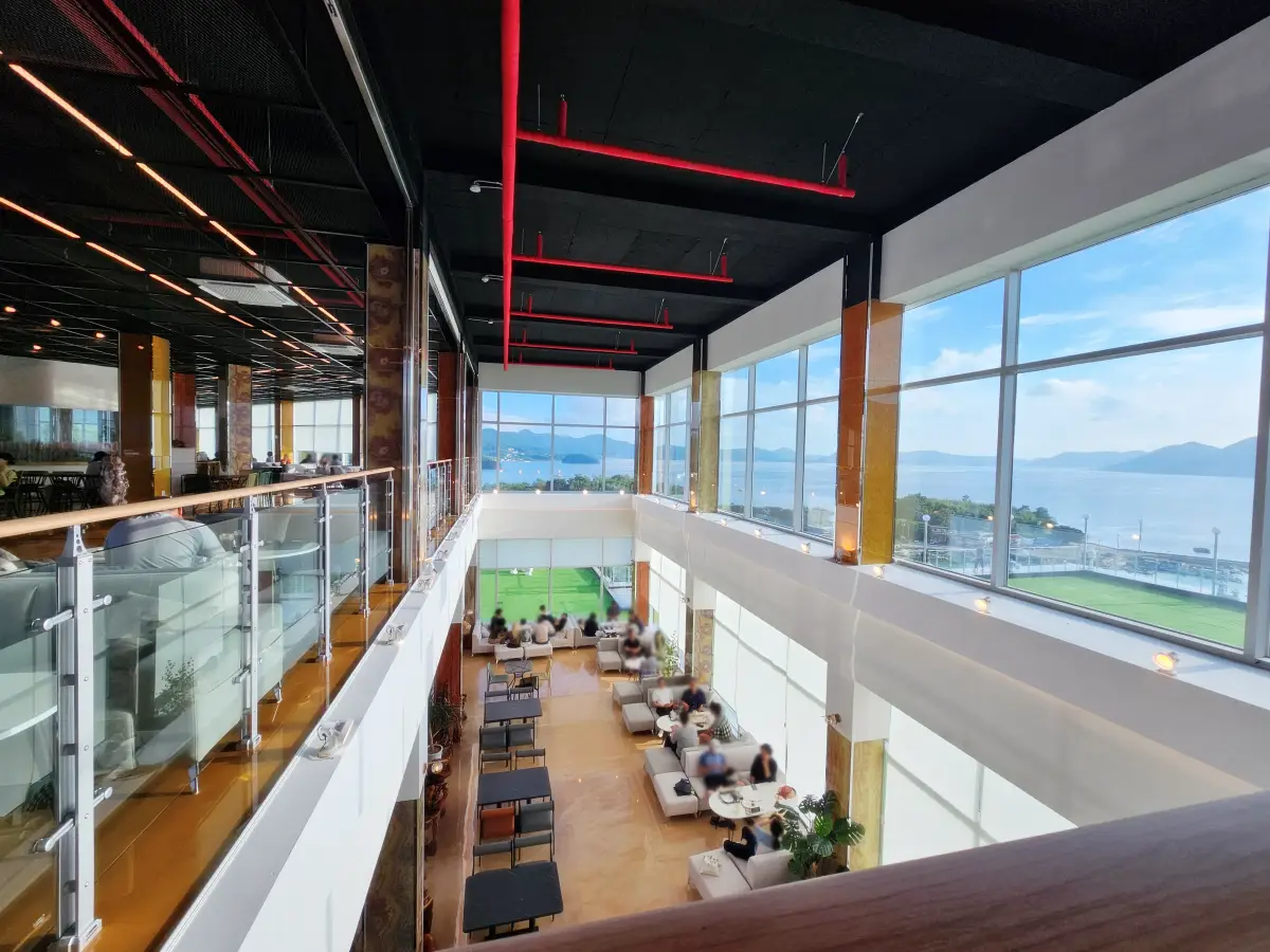 거제도-엄마의바다-카페-3층-풍경