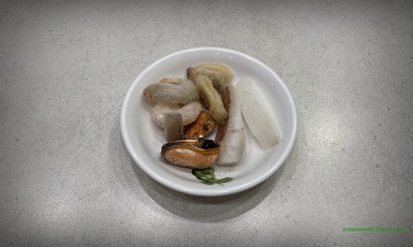 프레머스 냉동 해물 모듬(모둠) 2023년 2~5월 새우, 오징어, 바지락, 홍합