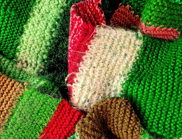 모직 소재의 장갑은 왜 잘 미끄러질까?