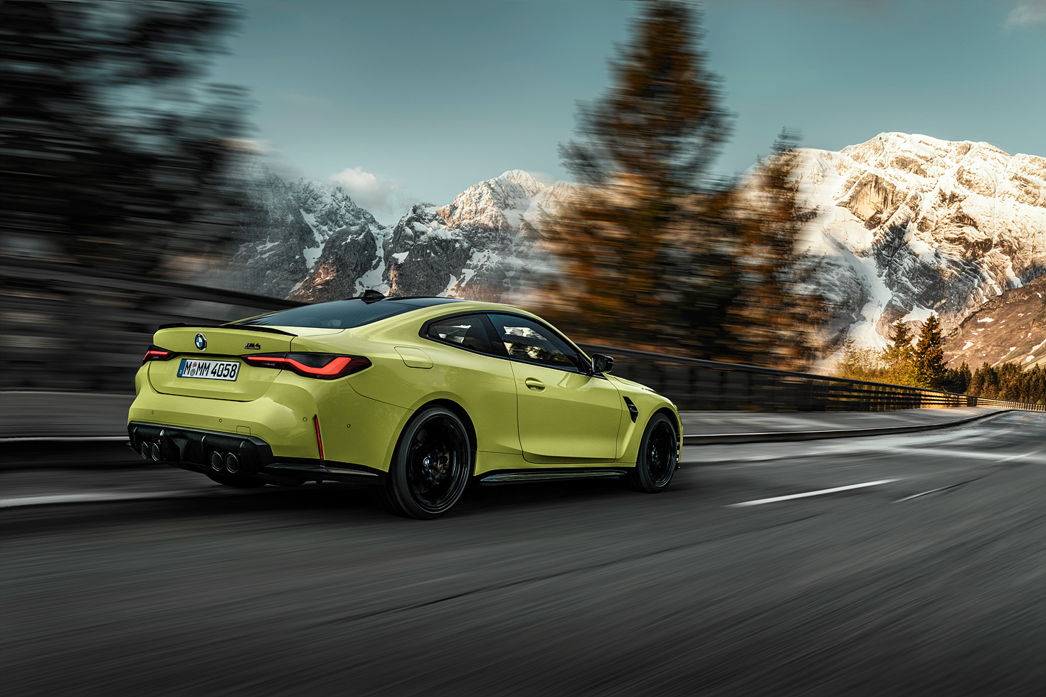 2024 BMW M4 컨버터블 포토