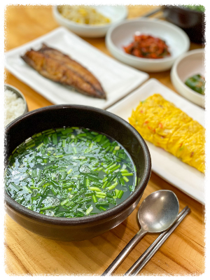 앞들식당