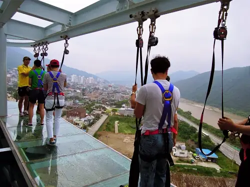 우리 캠핑 왔어요 스카이워크 슬링샷 인제 여행 가볼만한 곳 추천