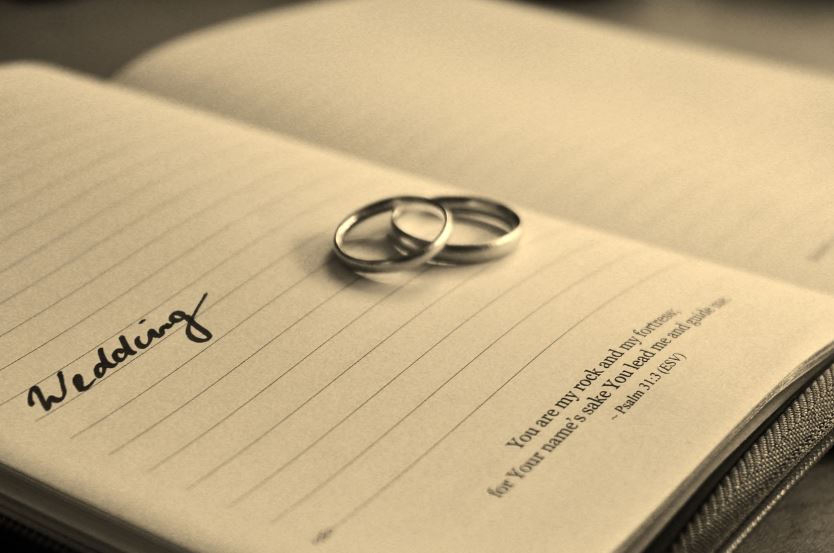 결혼 반지 사진