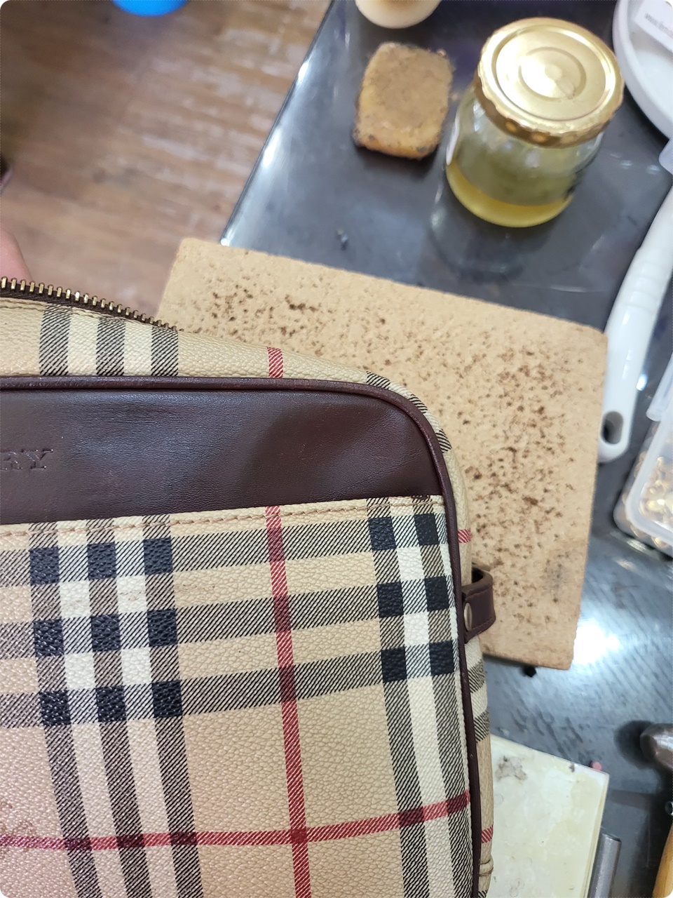 까진 파이핑 부분도 도색