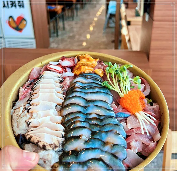맛있는 녀석들 동해, 속초, 청초호 싱싱한 해산물, 전복, 해삼, 횟감, 사골육수 물회 맛집