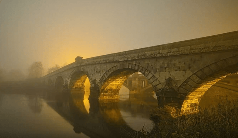 다리 건너는 꿈
다리 끊어지는 꿈