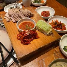 마포구맛집 색동저고리 돌솥밥으로 연말회식 장소 추천