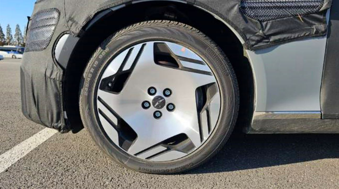 제네시스 G80 전동화모델 롱휠베이스