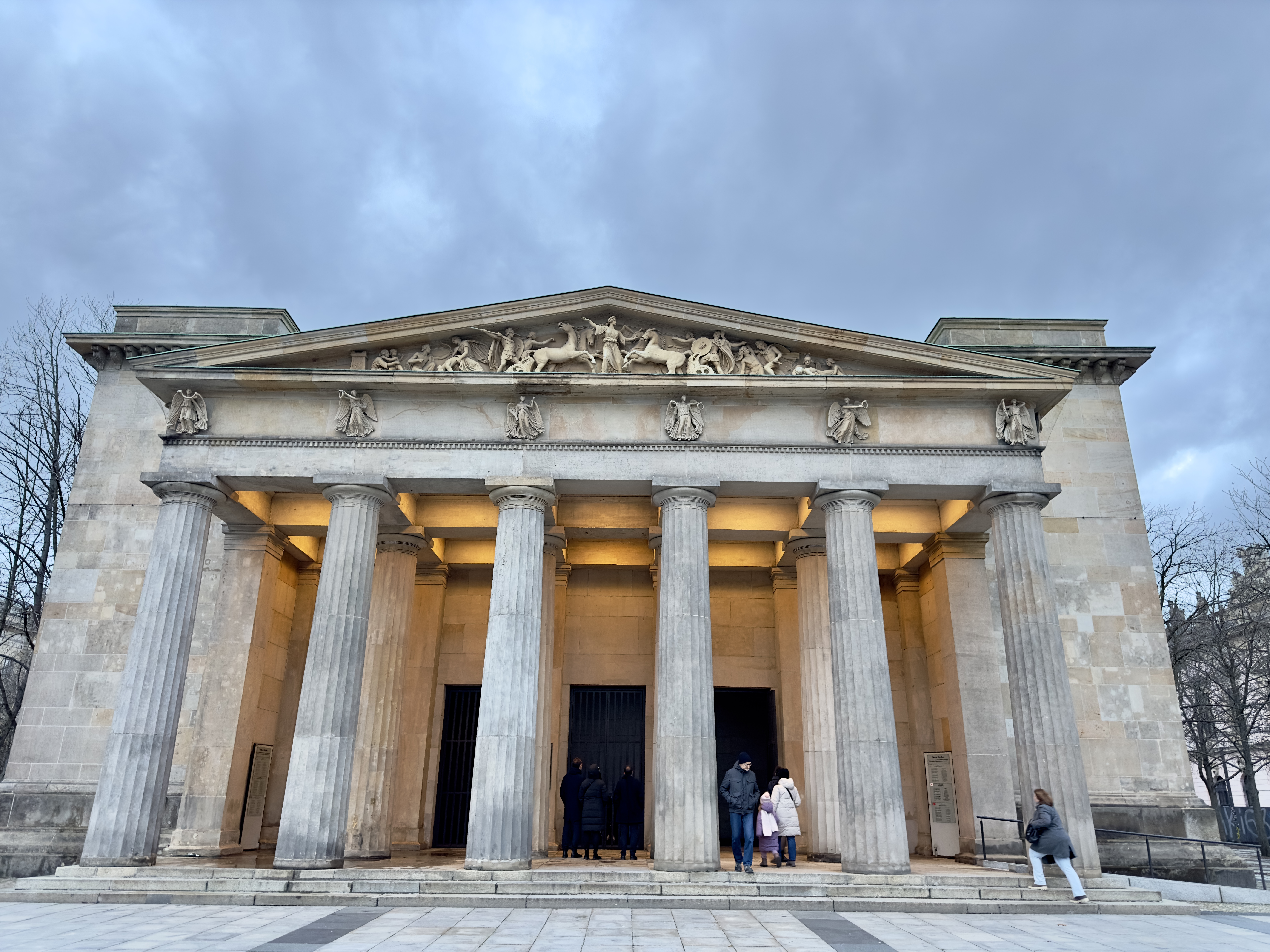 베를린 노이에 바헤