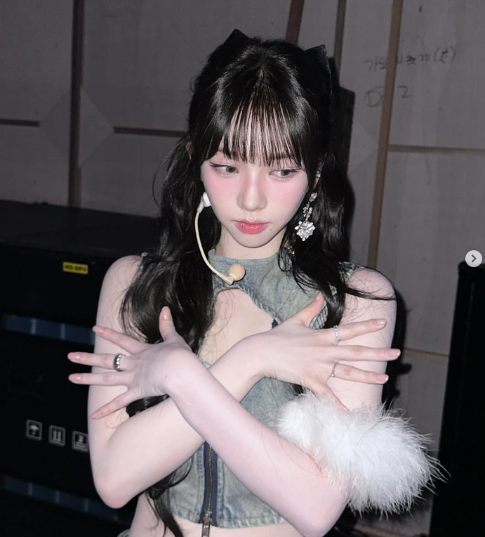 카리나-프로필-키