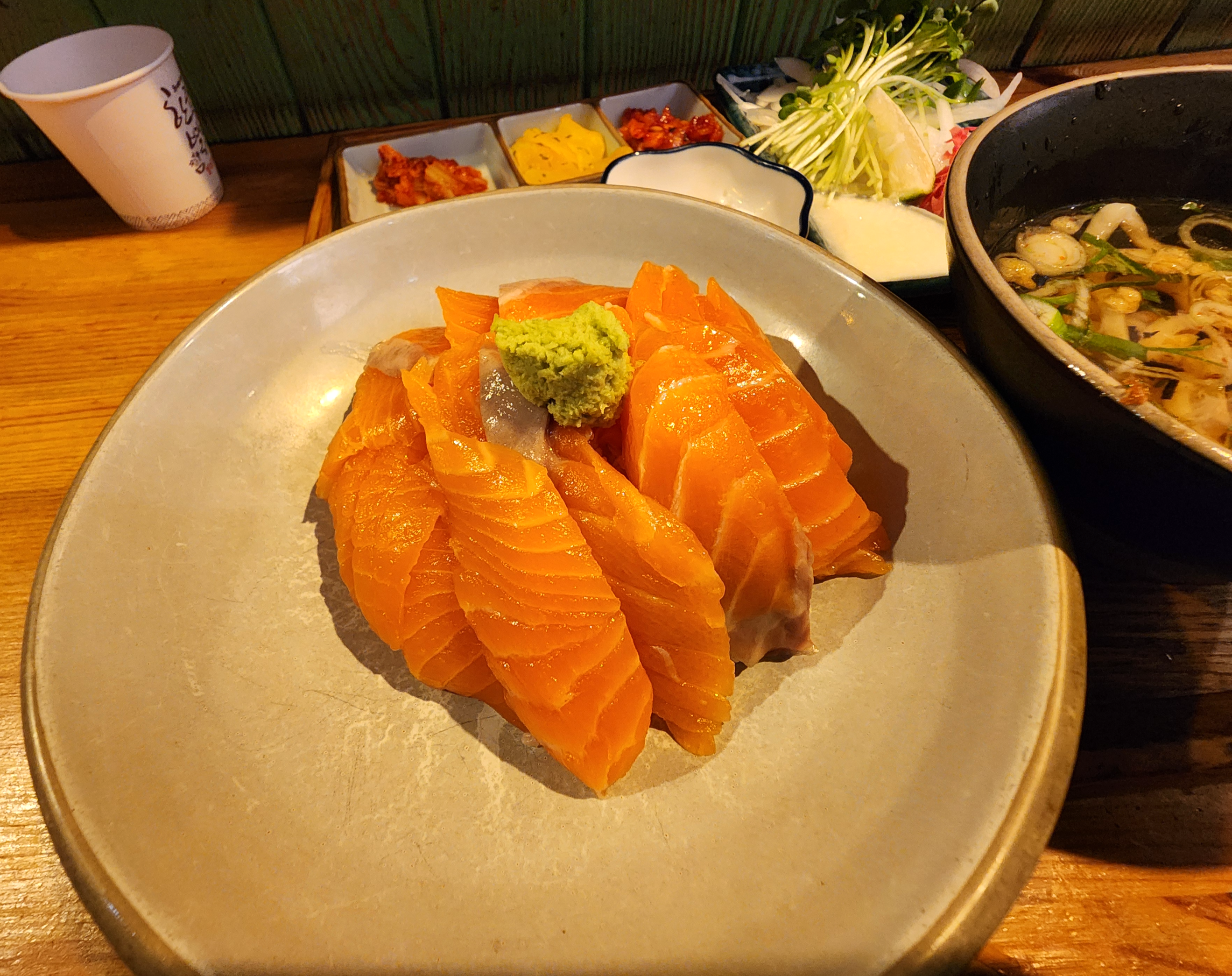 상미식당_연어덮밥