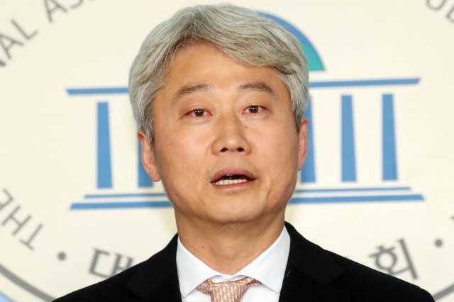 전한길 김근식 징계 요구