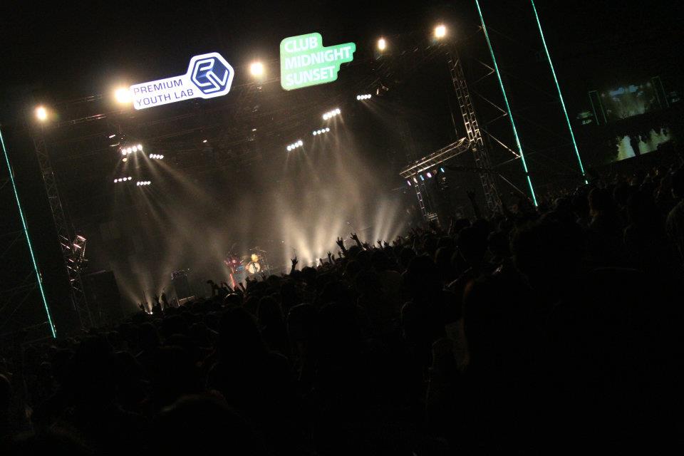 CLUB MIDNIGHT SUNSET