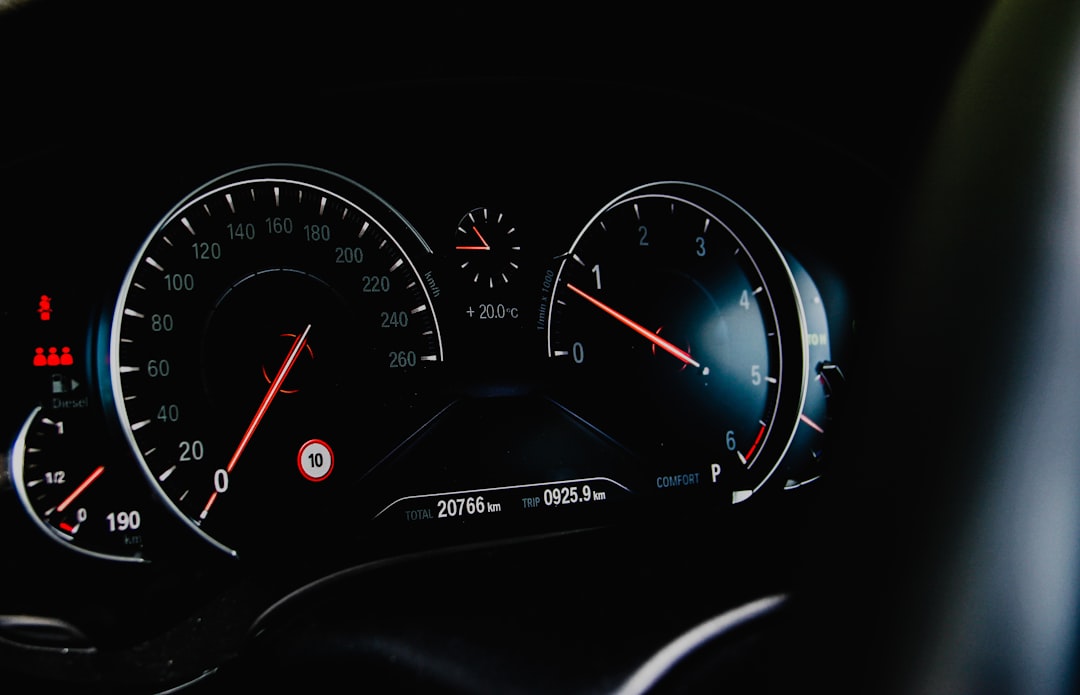 Automobile