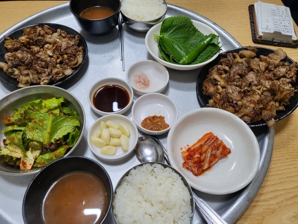 단골식당-상차림