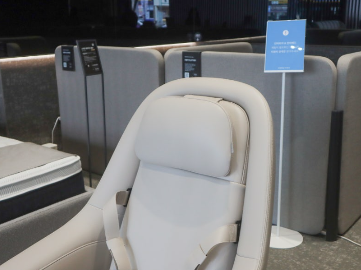 비렉스 트리플체어 실 사진