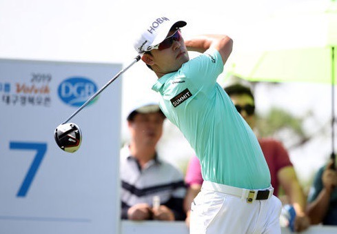 김비오 손가락 욕설