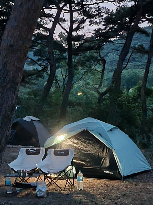 밧지름해변-텐트