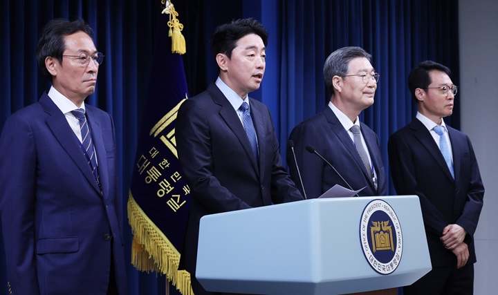 우상호 정무수석