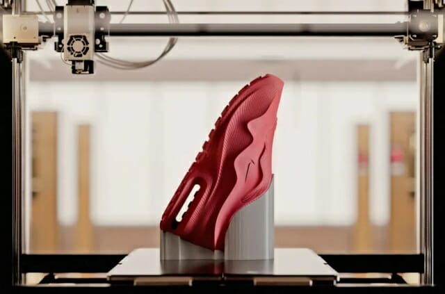 에어 맥스 1000의 에어쿠션을 제외한 모든 부분은 3D 프린터로 인쇄됐다.