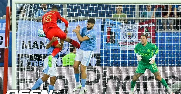 UEFA 슈퍼컵 : 맨체스터시티 우승