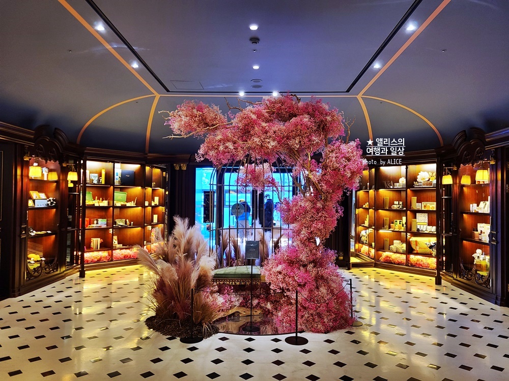 레스케이프 호텔 그랜드 디럭스 아틀리에 룸 후기 프렌치 부티크 호텔 명동