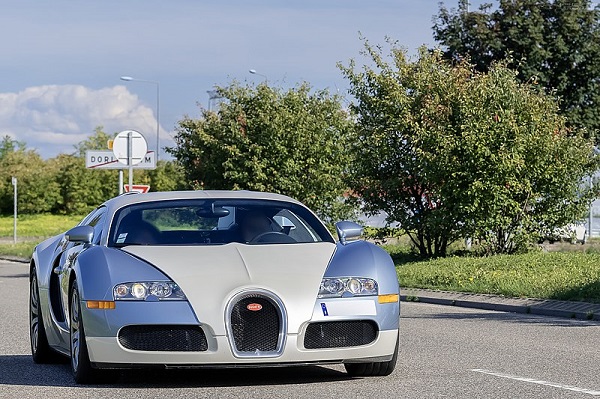 Bugatti Veyron 16.4