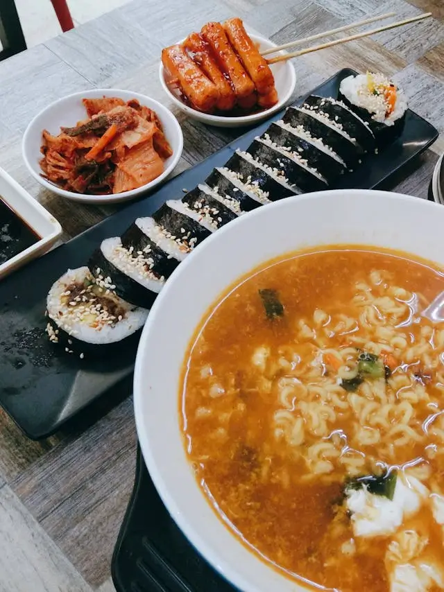 라면 이렇게 하면 대박!! 지방과 나트륨 문제 해결된다??