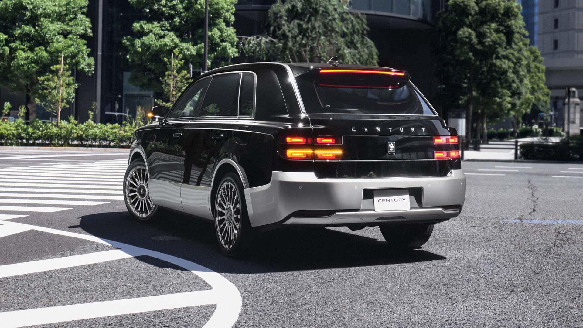 토요타 센추리 SUV