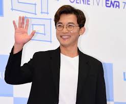 안재욱