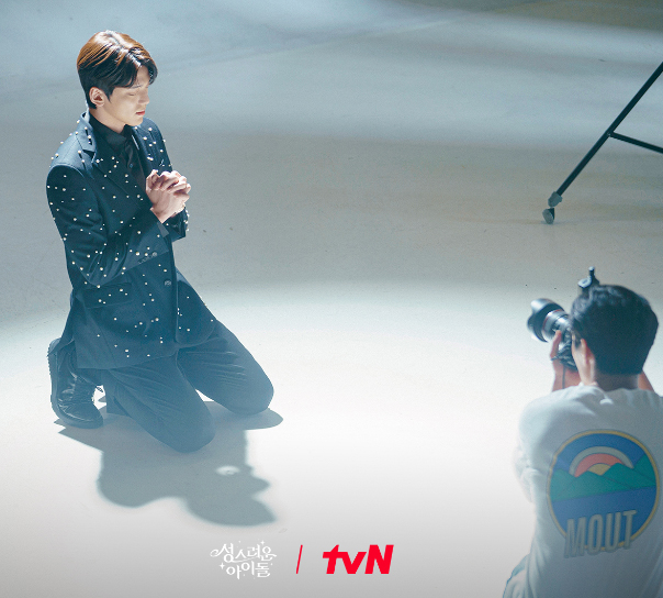 성스러운 아이돌 결말