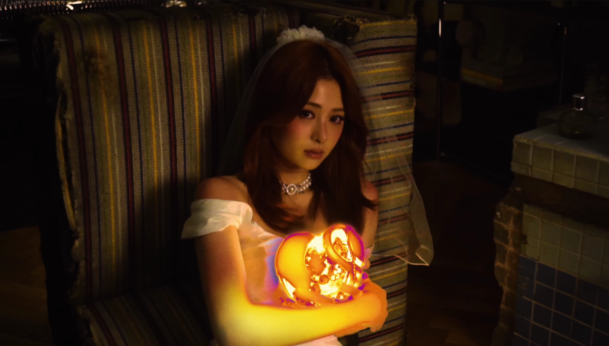 LE SSERAFIM 미니 5집 HOT