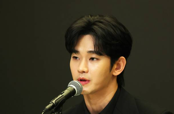 김수현 복귀 9월 TMA 시상자로 선다