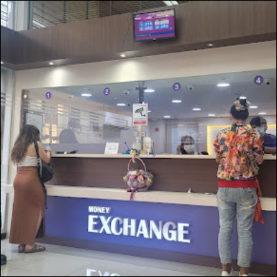 피에르 환전소 내부