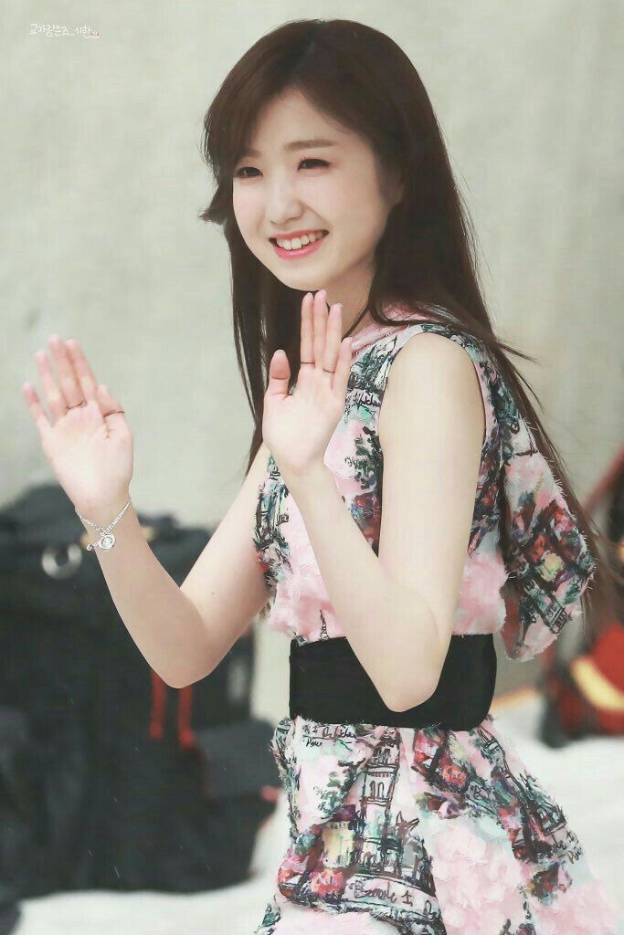 아이즈원 혼다히토미 고화질 몸매