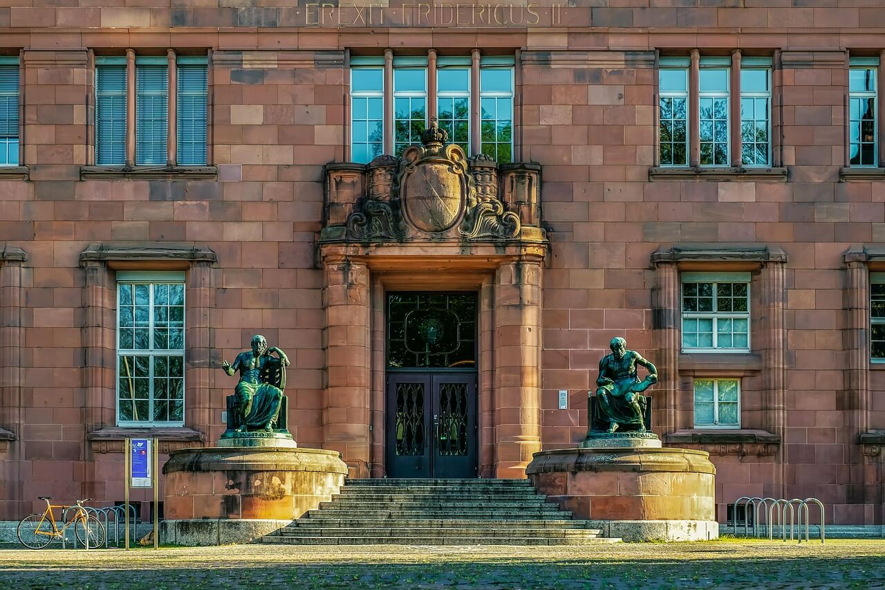 철학자의 하루 - 플라톤의 아카데미아 수업과 산책의 의미