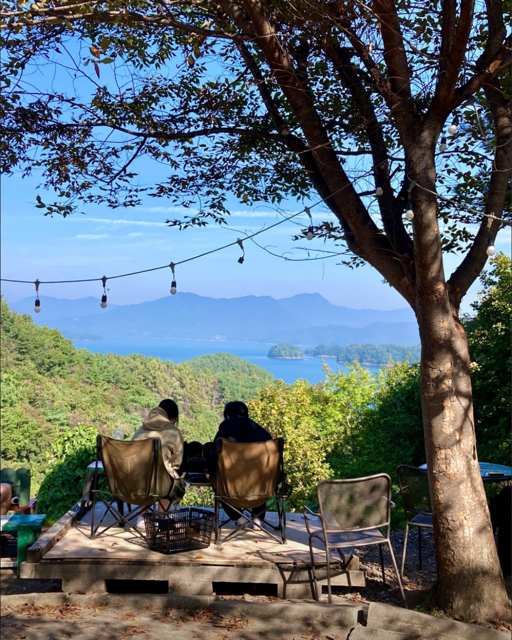 충주 게으른 악어 주요 이미지