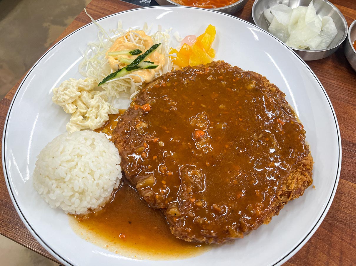 김해 대동 밀면의 법칙 본점 돈까스(부먹)