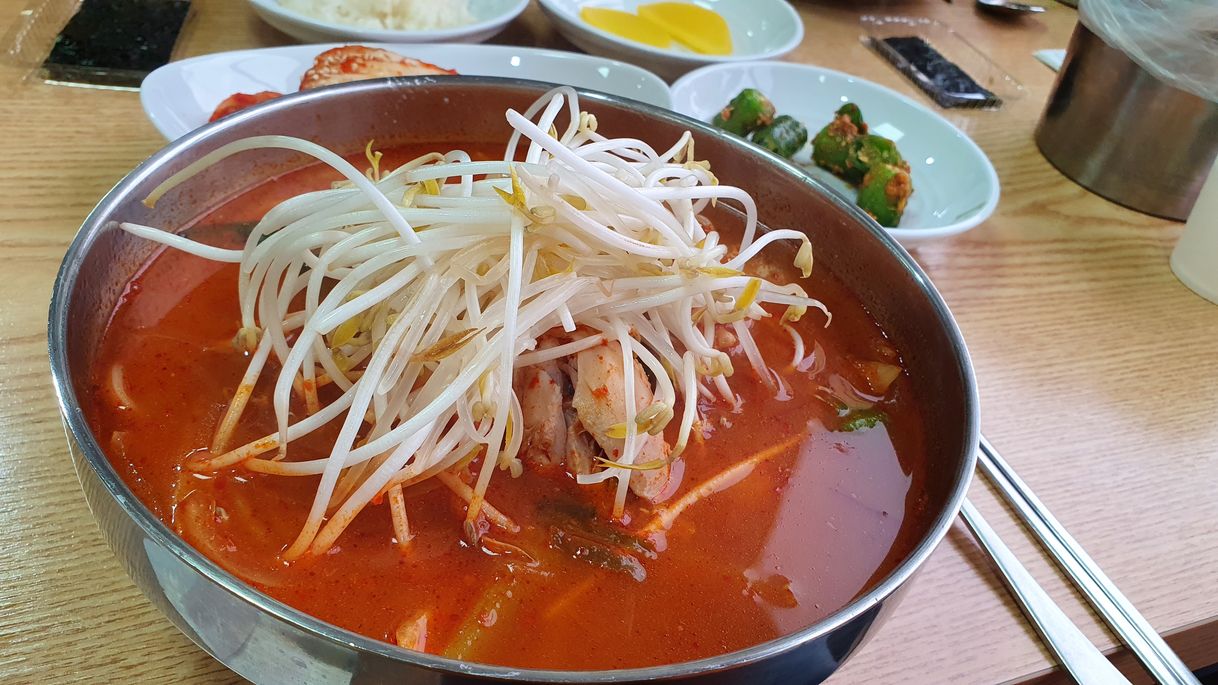 초계칼국수