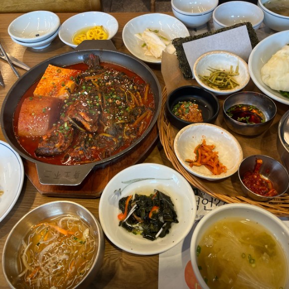 고집돌우럭 메뉴 이미지