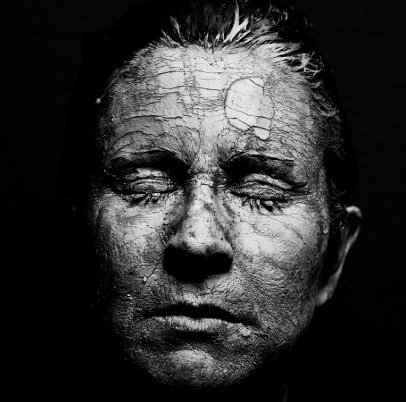 건조한 공기에 건조해진 피부